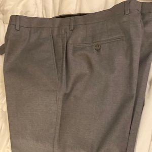 Jos A Bank 1905 flat front dress pants 38 x 30 EUC